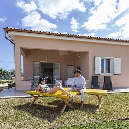 Milocca Homes Сиракуза Екстериор снимка