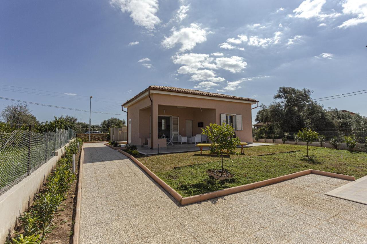 Milocca Homes Сиракуза Екстериор снимка